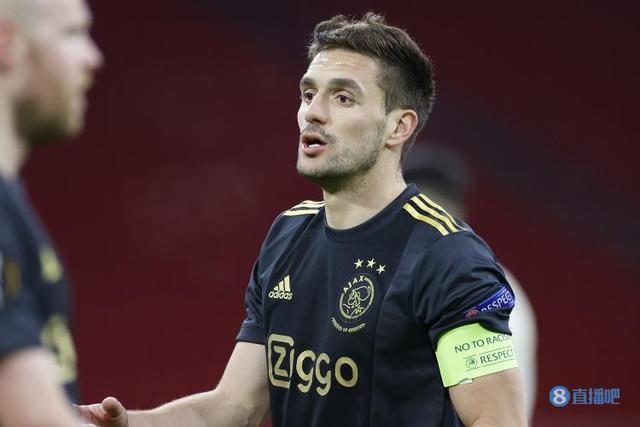 于大型俱乐 于大型俱乐