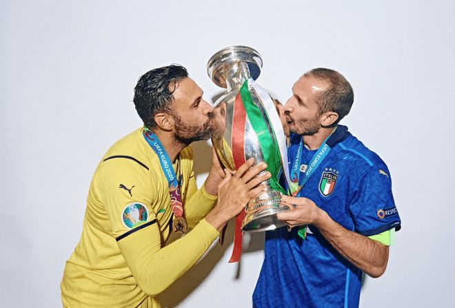 大背景下 大背景下