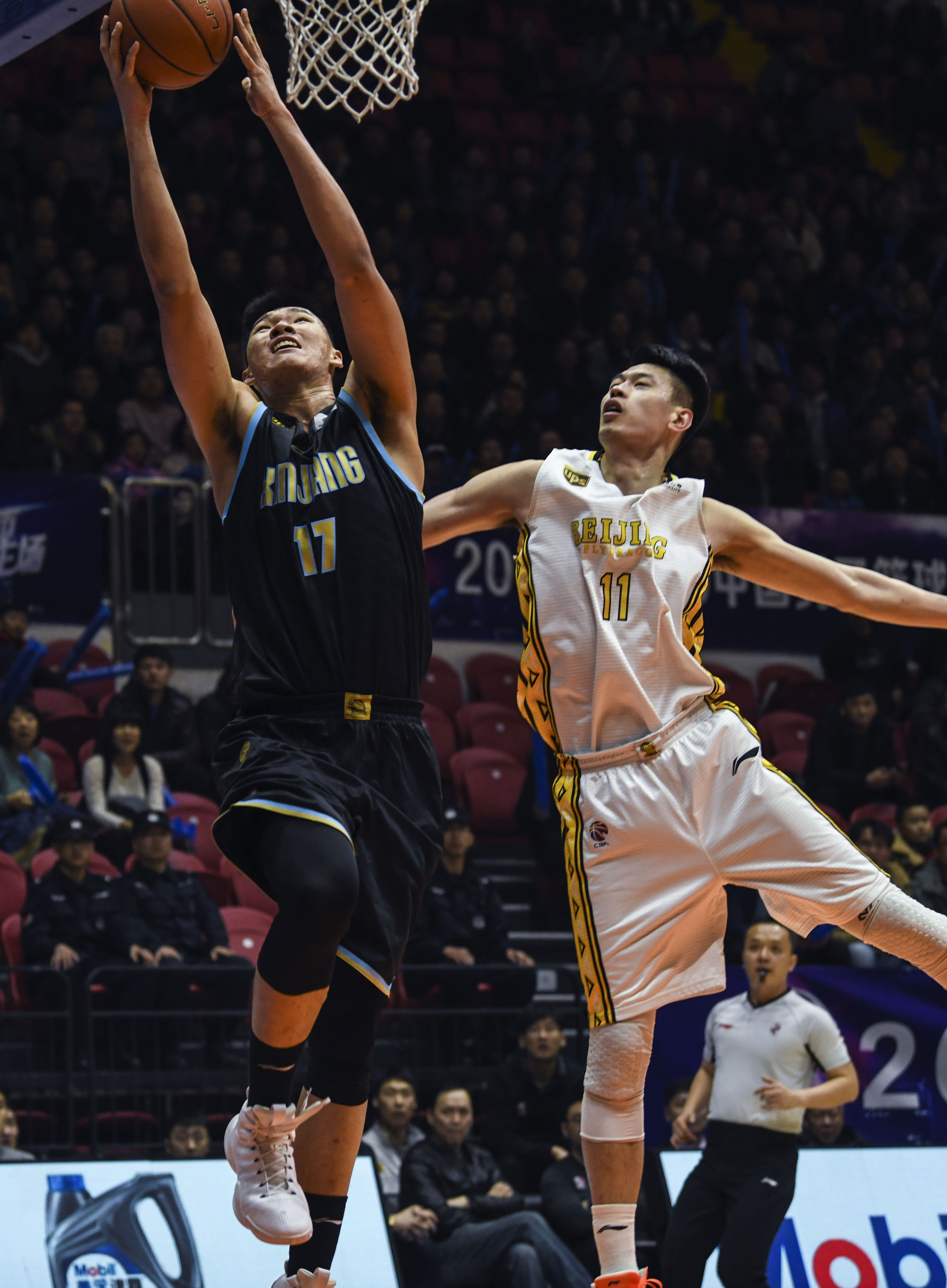 始尝试通过 始尝试通过